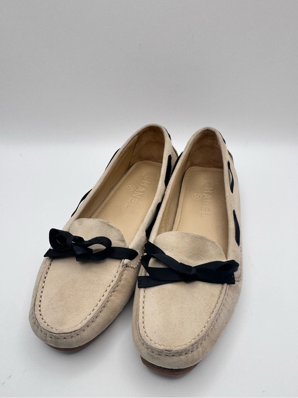 CHANEL Beige Suede Black Bow Driving Loafers Moccasins Size 36